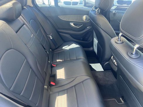 Used 2017 Mercedes-Benz C 300 Sedan image 9