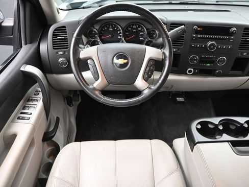 Used 2011 Chevrolet Silverado 1500 LT w/ Regional Value Package RWD image 14