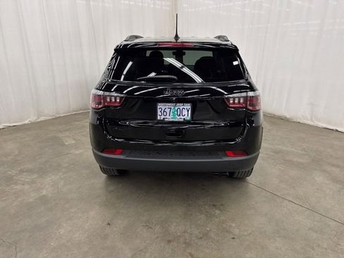 Used 2019 Jeep Compass Sport image 26