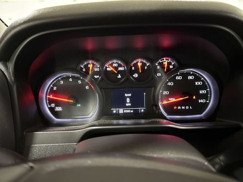 Used 2020 Chevrolet Silverado 1500 Custom Trail Boss w/ Custom Convenience Package AWD/4WD image 12