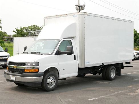 New 2025 Chevrolet Express 3500 w/ Power Convenience Package image 2