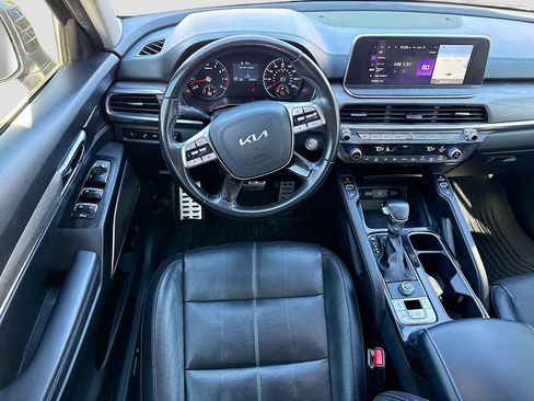 Used 2022 Kia Telluride EX image 22