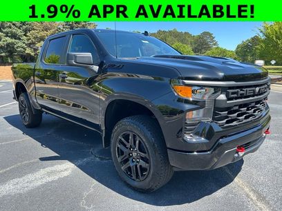 New 2026 Chevrolet Silverado 1500 Custom Trail Boss w/ LPO, Dark Essentials Package