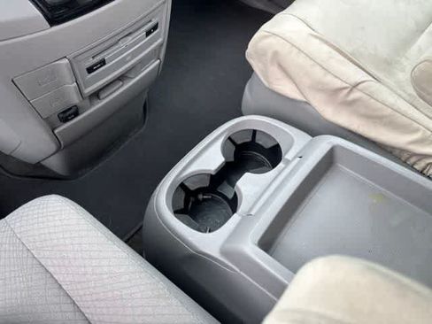 Used 2016 Honda Odyssey SE image 16