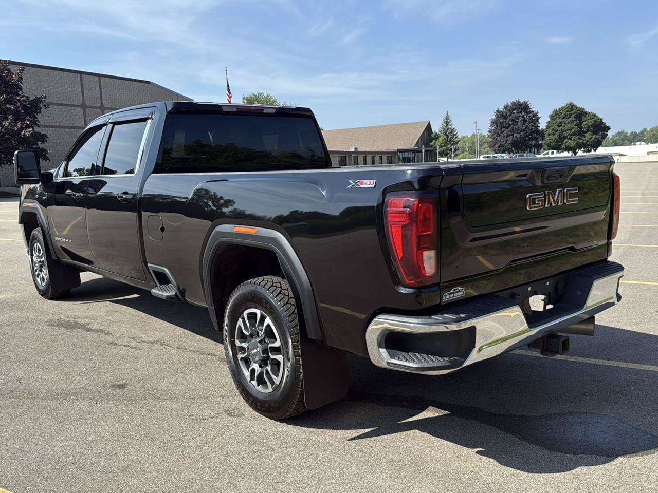 Used 2022 GMC Sierra 2500 SLE w/ Gooseneck/5TH Wheel Package AWD/4WD image 8