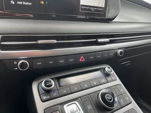 Used 2023 Hyundai Palisade SEL FWD image 29