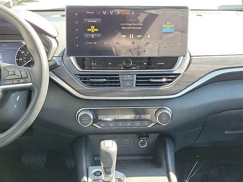 New 2025 Nissan Altima 2.5 SV w/ SV Special Edition Package image 20