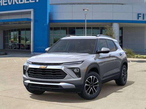 New 2026 Chevrolet TrailBlazer LT FWD image 6