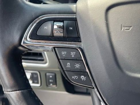Used 2022 Lincoln Navigator L Black Label image 18