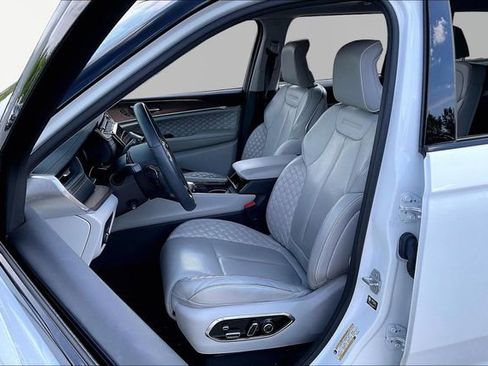 Used 2023 Jeep Grand Cherokee L Summit w/ Advanced Protech Group IV AWD/4WD image 15