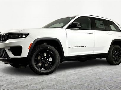 New 2025 Jeep Grand Cherokee Altitude