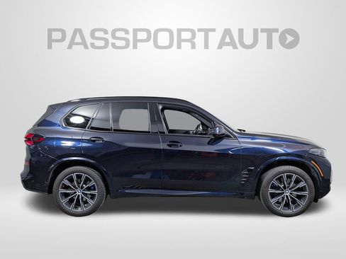 Used 2024 BMW X5 xDrive40i w/ M Sport Package image 8