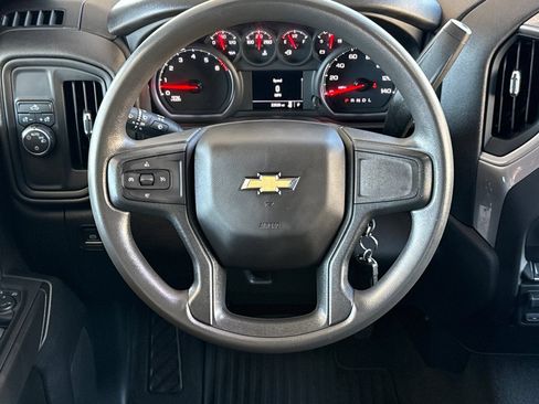 Used 2022 Chevrolet Silverado 2500 Custom w/ Custom Convenience Package RWD image 21