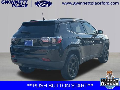 Used 2023 Jeep Compass Trailhawk image 5