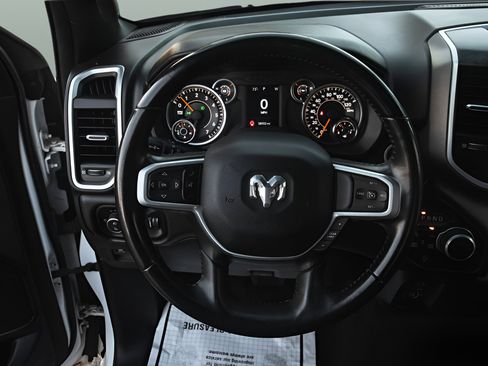 Used 2022 RAM 1500 Big Horn AWD/4WD image 27