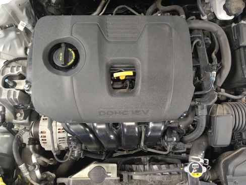 Used 2019 Kia Forte LXS FWD image 30