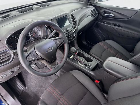 Used 2023 Chevrolet Equinox RS image 11