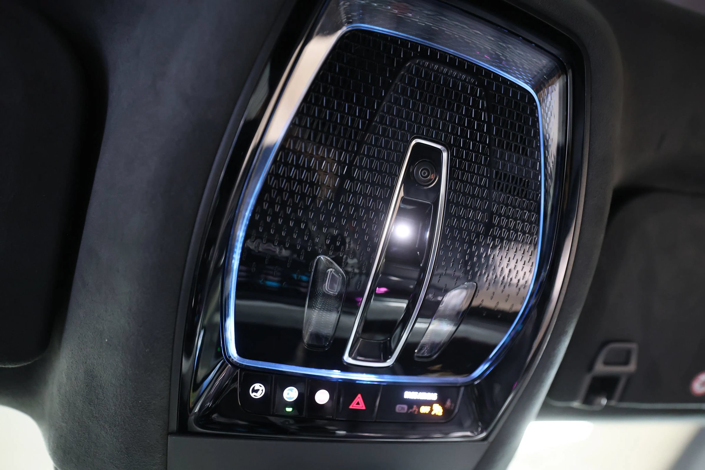Used 2025 Cadillac Escalade IQ Sport 2 AWD/4WD image 45