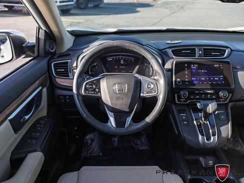 Used 2019 Honda CR-V Touring image 2