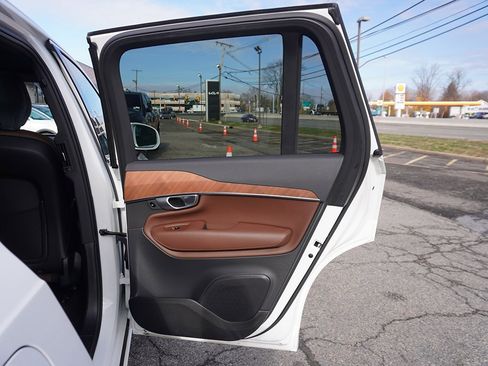 Used 2024 Volvo XC90 T8 Plus w/ Protection Package image 31