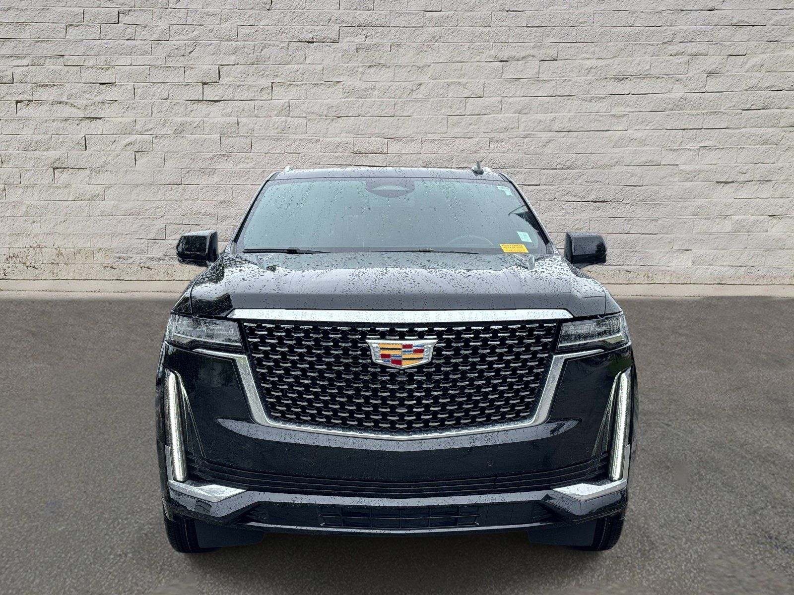 Used 2023 Cadillac Escalade Luxury RWD image 7