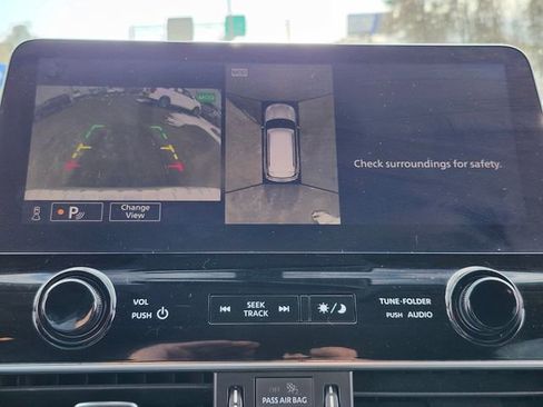 Used 2024 INFINITI QX80 Luxe image 25