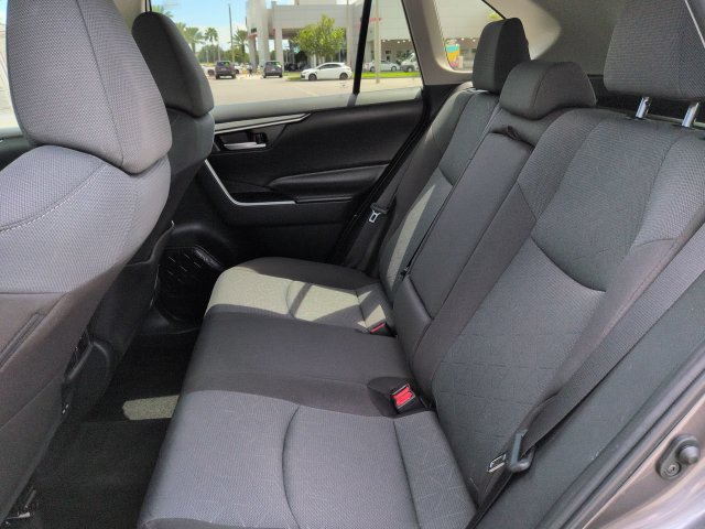 Certified 2025 Toyota RAV4 XLE AWD/4WD image 14