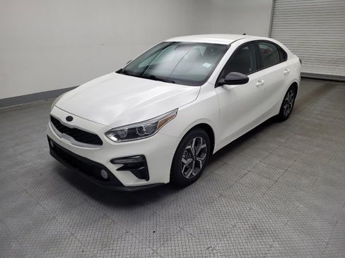 Used 2021 Kia Forte LXS FWD image 2