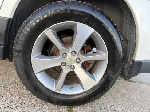 Used 2013 Subaru Outback 2.5i Limited AWD/4WD image 21