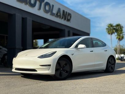 Used 2018 Tesla Model 3 Mid Range