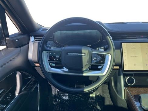 Certified 2023 Land Rover Range Rover SE AWD/4WD image 13