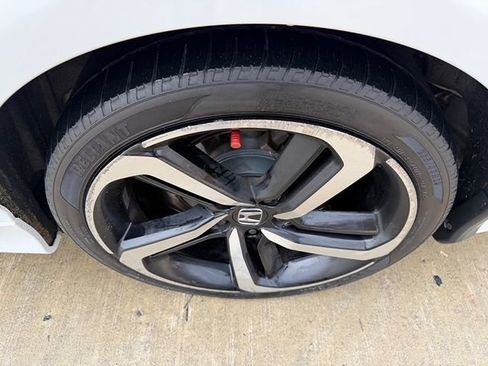 Used 2019 Honda Accord Sport image 29