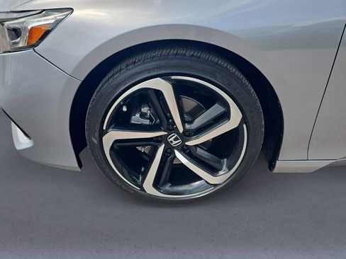 Used 2022 Honda Accord Sport image 10