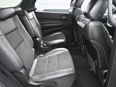 Used 2022 Dodge Durango GT image 33
