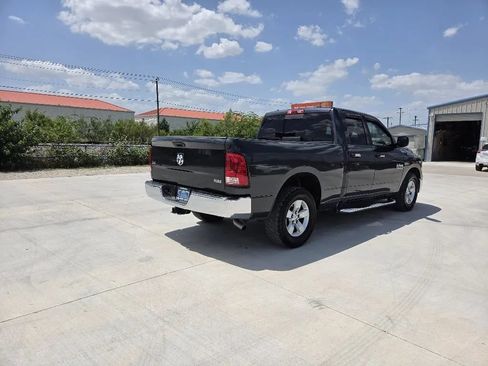 Used 2015 RAM 1500 Classic SLT RWD image 5