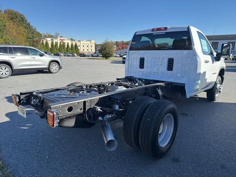 New 2026 Chevrolet Silverado 3500 W/T w/ WT Convenience Package image 5