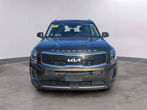 Used 2022 Kia Telluride EX image 2