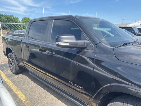 Used 2019 RAM 1500 Laramie AWD/4WD image 27