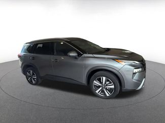 Used 2026 Nissan Rogue SL FWD video 2