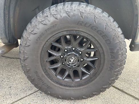 Used 2004 Dodge Ram 2500 Truck SLT w/ Sport Appearance Group image 14