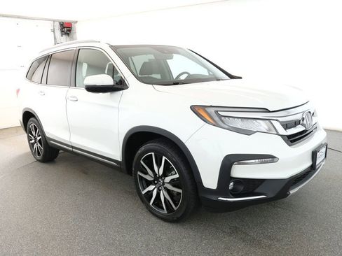 Used 2022 Honda Pilot Touring image 3