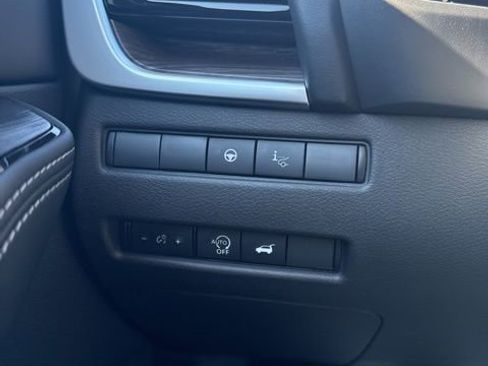 New 2026 Nissan Rogue Platinum image 17