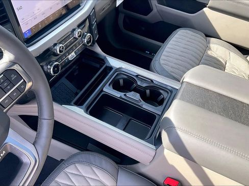 New 2026 Ford F350 Platinum w/ Platinum Plus Package image 8