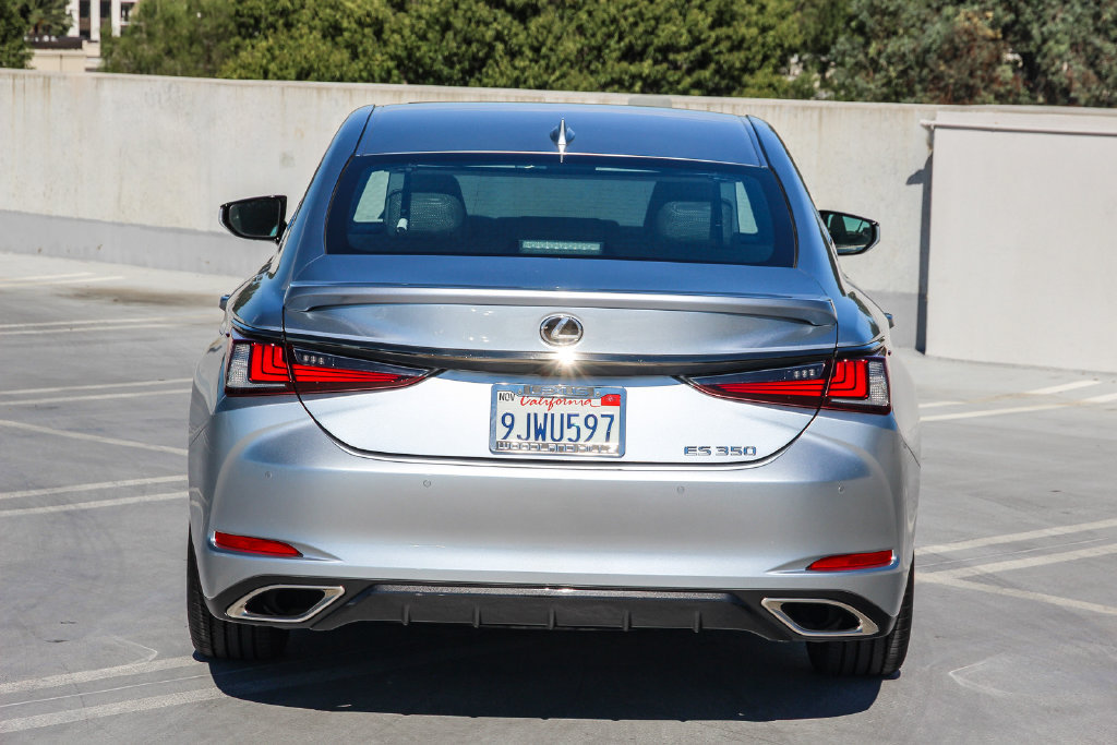 Certified 2024 Lexus ES 350 F Sport w/ Accessory Package (Z1) FWD image 6