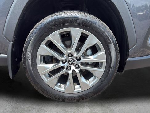 Used 2023 Toyota RAV4 XLE Premium AWD/4WD image 24