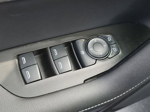 Certified 2023 Chevrolet Blazer LT w/ Convenience Package image 16