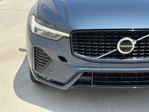 Used 2024 Volvo XC60 B5 Ultimate w/ Protection Package Premier AWD/4WD image 29