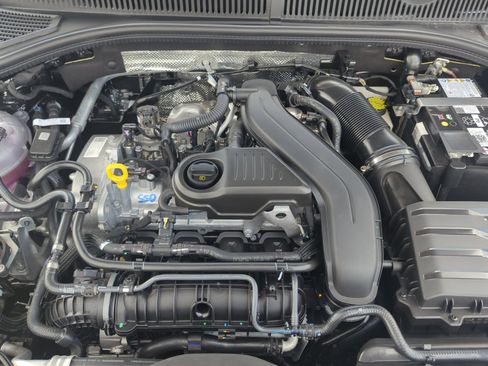 New 2025 Volkswagen Jetta SE image 21