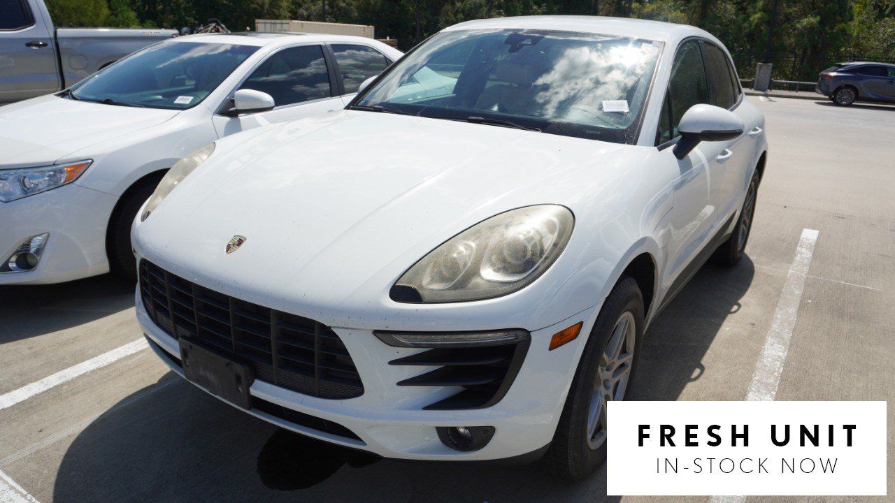Used 2017 Porsche Macan AWD/4WD image 1