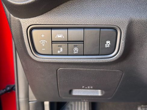Used 2021 Kia Soul X-Line FWD image 16